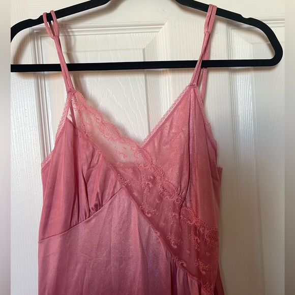 Vintage Pink Lace Nightgown - Picture 2 of 4